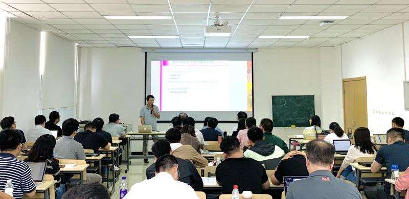 Facebook族谱软件发明人：揭秘Facebook族谱软件的创始人